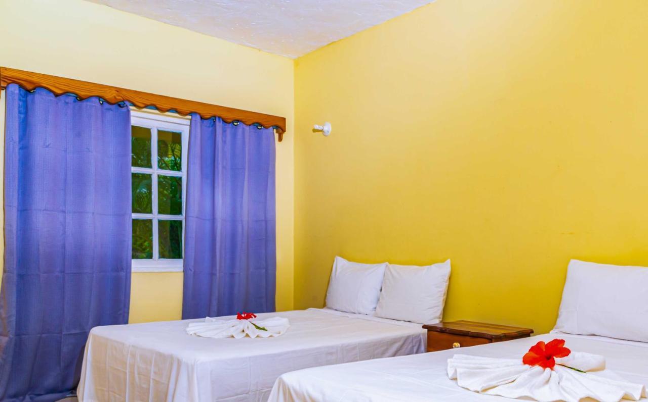 Yellow Bird Sea Negril Eksteriør billede